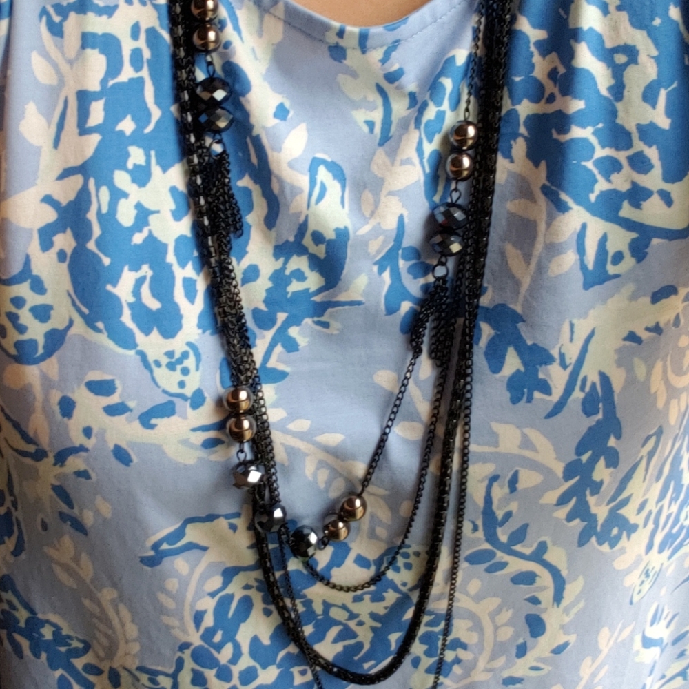 Black long necklace